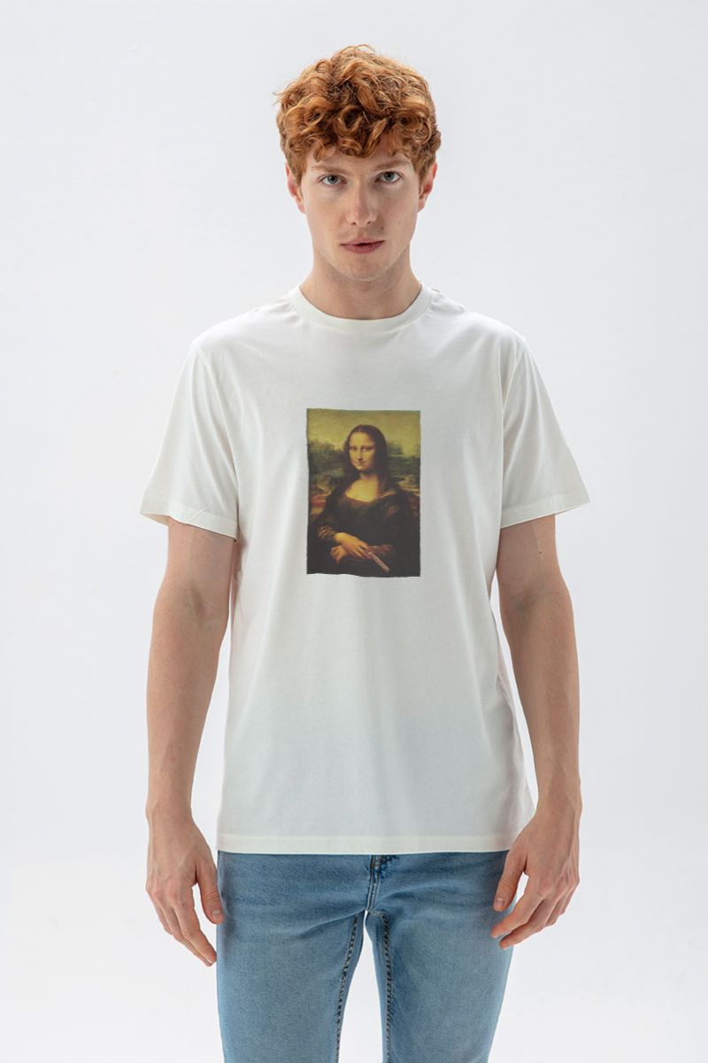 Off White Soft Fabric Monalisa with cigar Design Short Sleeve Tee