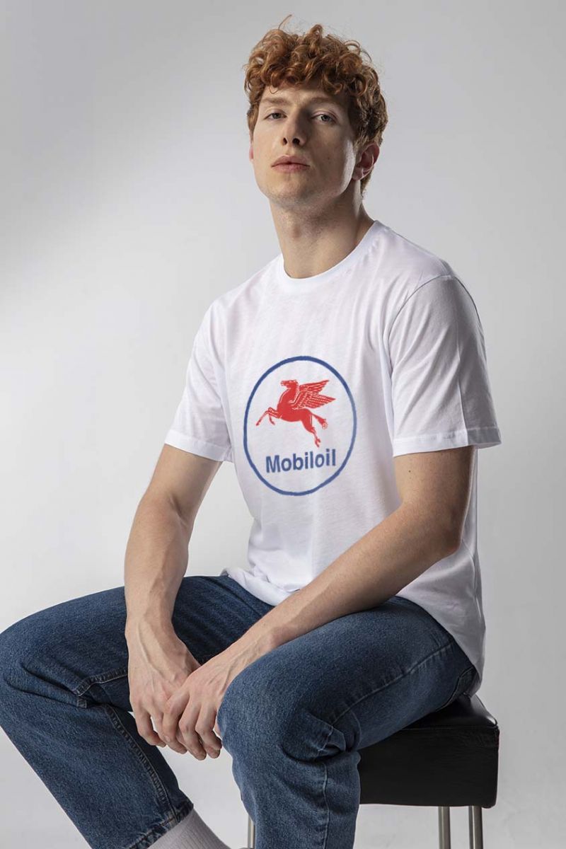 White Soft Fabric mobiloil Design Short Sleeve Tee
