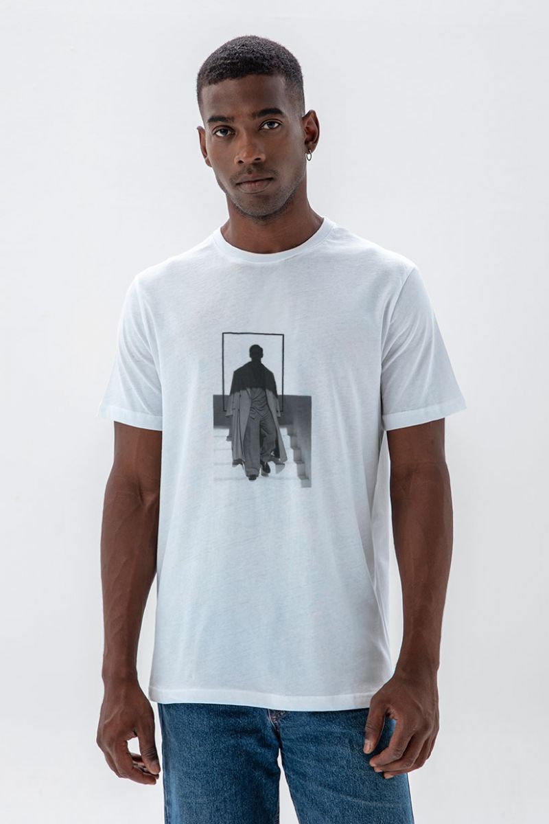 White Soft Fabric The Man Design Short Sleeve Tee
