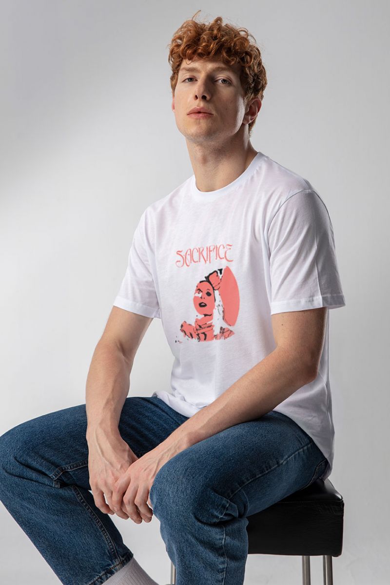 White Soft Fabric Sacrifice Design Short Sleeve Tee