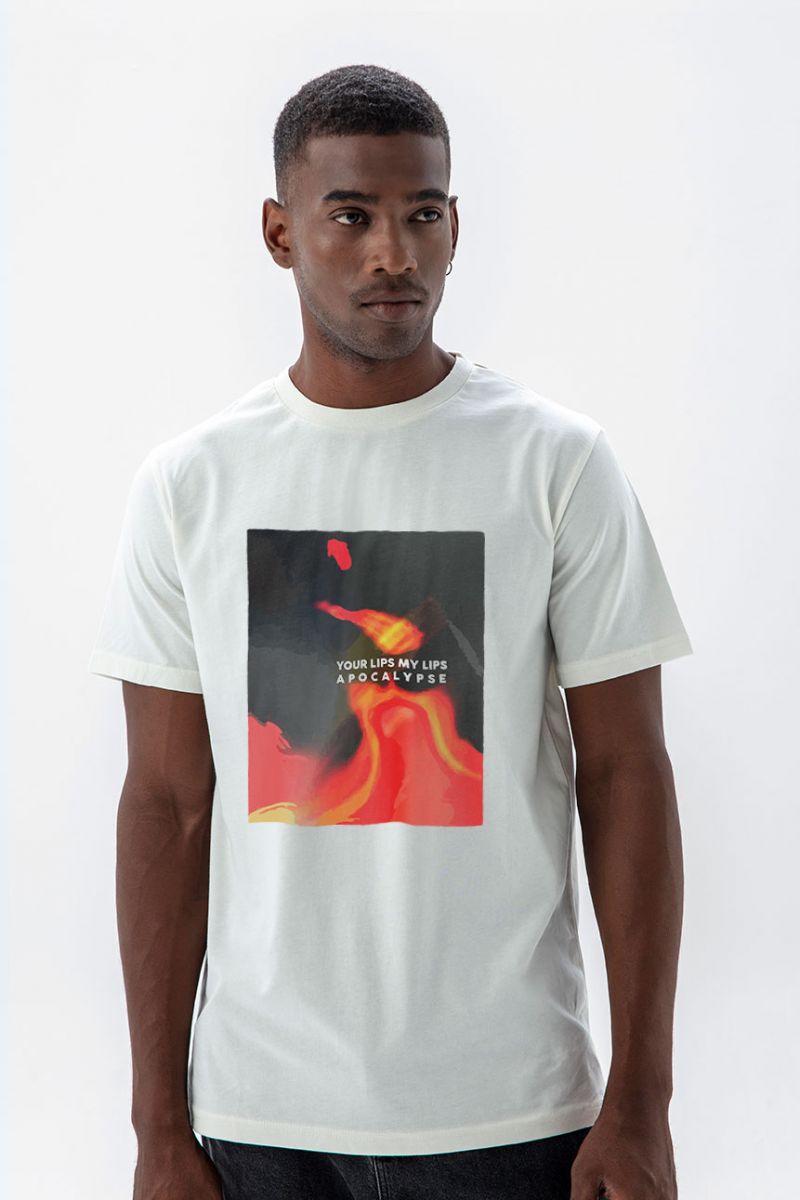 Off White Soft Fabric Apocalypse, Your Lips My Lips Design Short Sleeve Tee