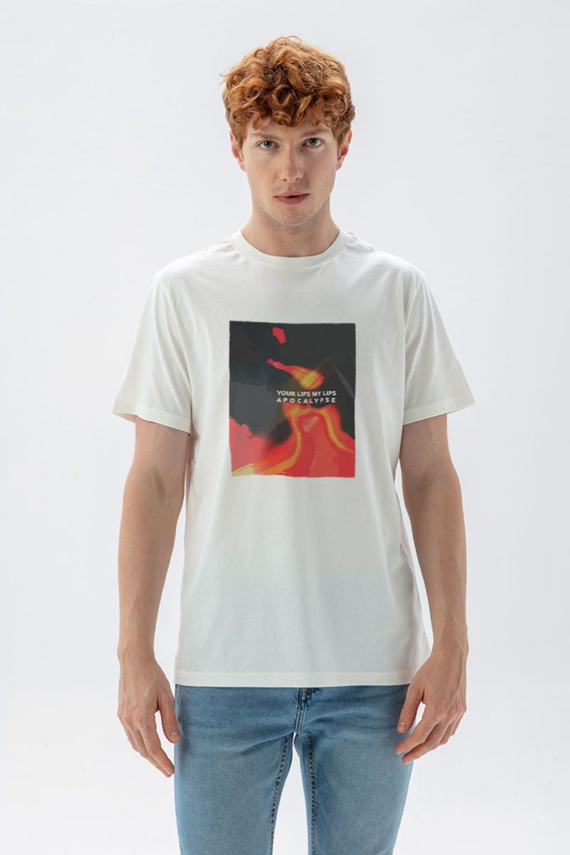 Off White Soft Fabric Apocalypse, Your Lips My Lips Design Short Sleeve Tee