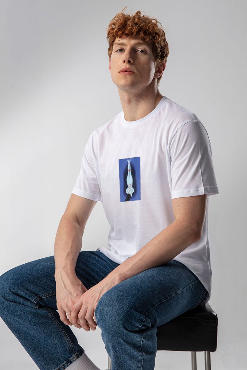 White Soft Fabric Design Short Sleeve Tee