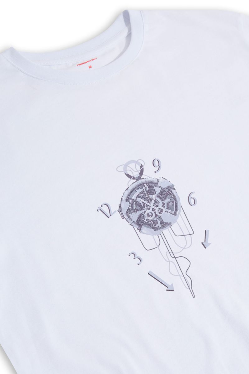 White Soft Fabric Art of Time Design Short Sleeve Tee